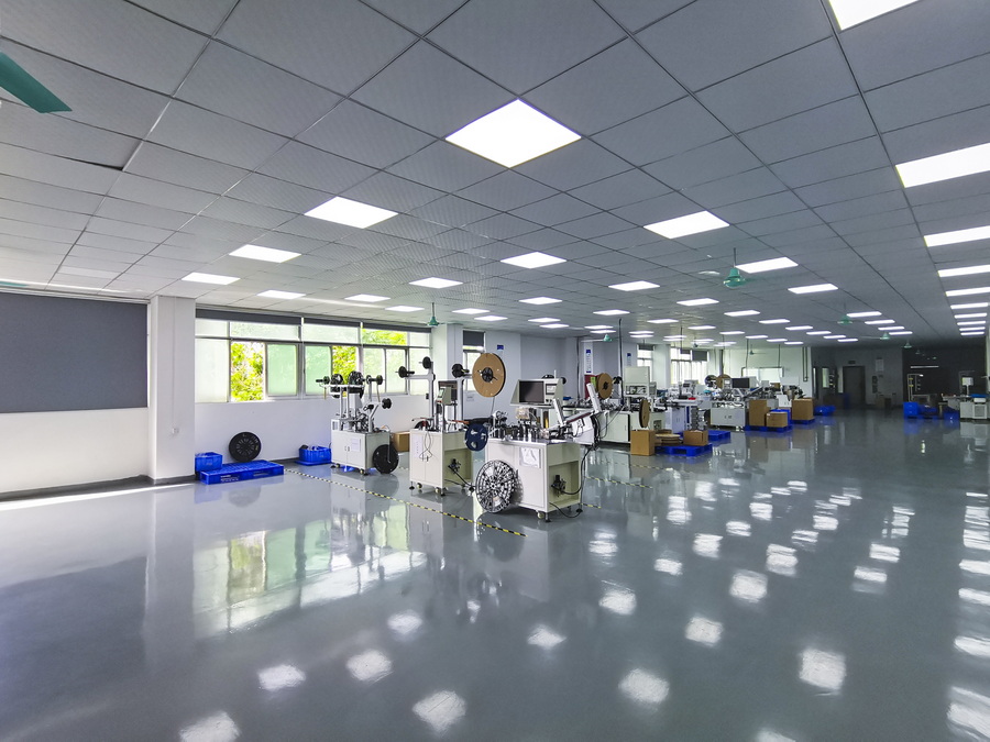 步步精全自動生產(chǎn)中心